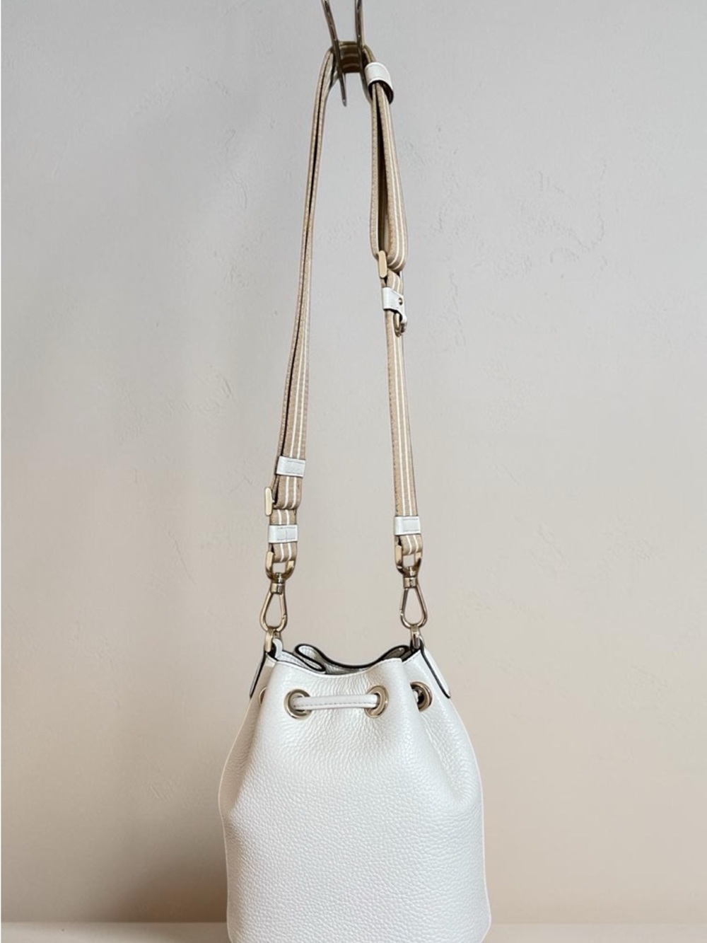 Kate Spade New York Rosie Mini Bucket Crossbody Bag - Picture 3 of 14